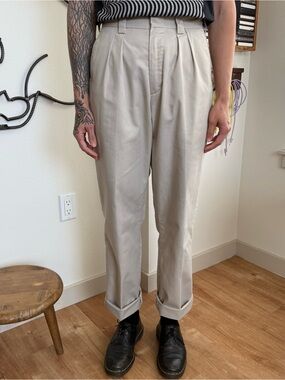 Tailor Made Vintage Inspired Cream High Waisted Pleated Trousers ~Size 27 x 32.5